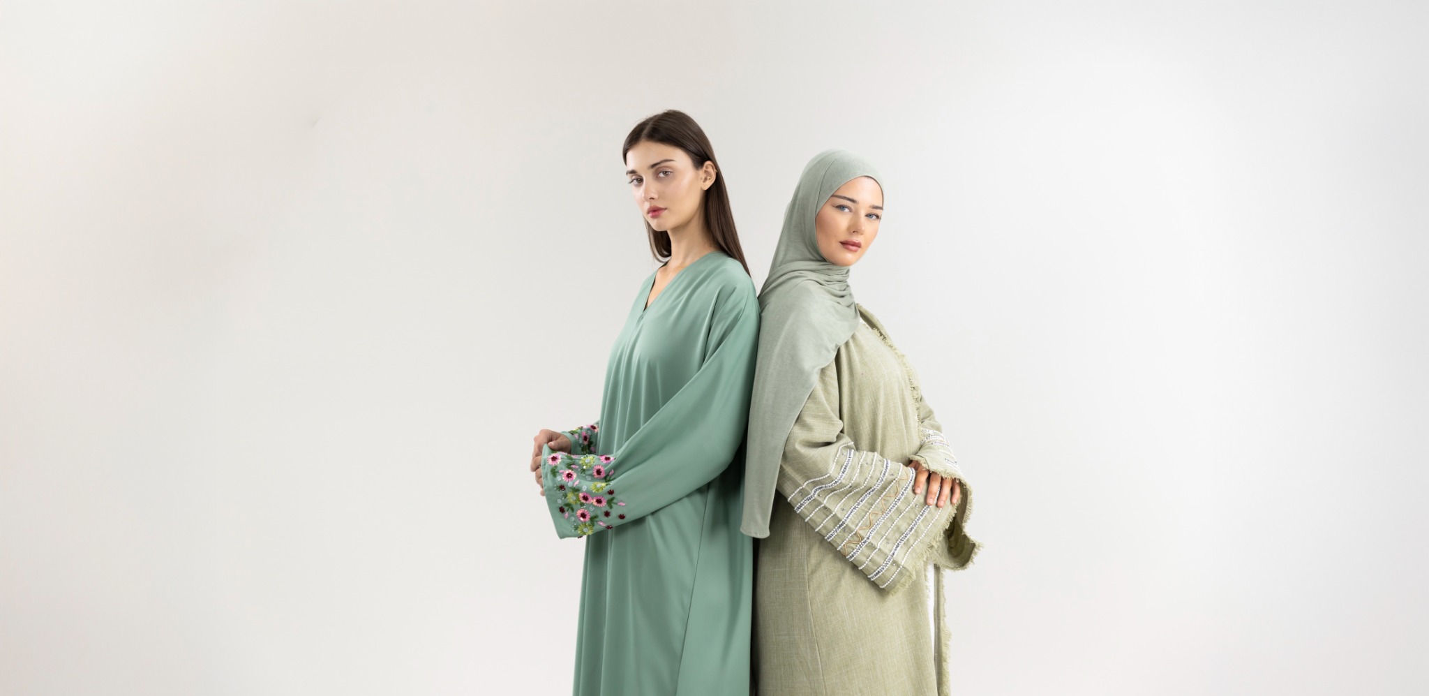 İstanbul’da marka ve moda içerik üretimi için temiz stüdyo fotoğrafı